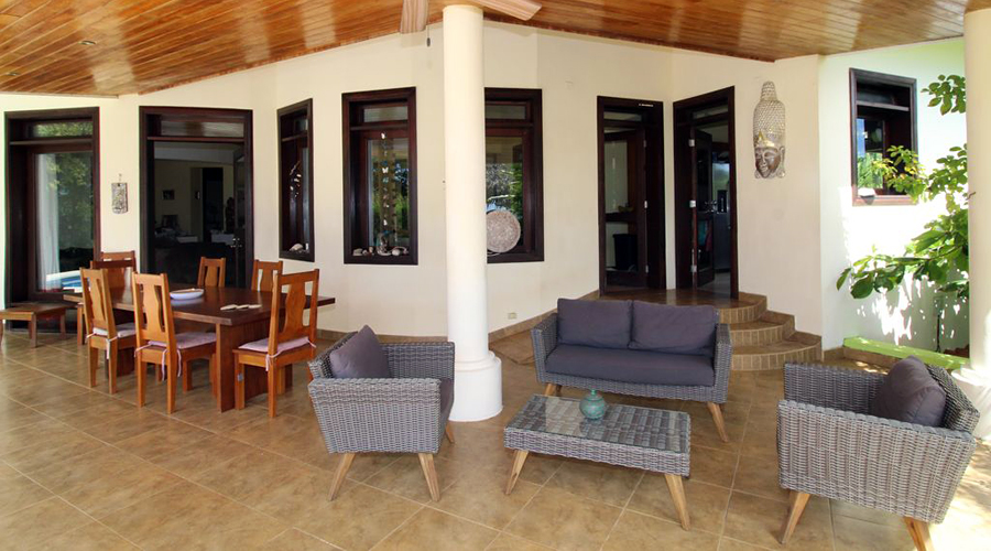 Costa Rica - Guanacaste - Samara - Villa Perche - La terrasse de la maison principale