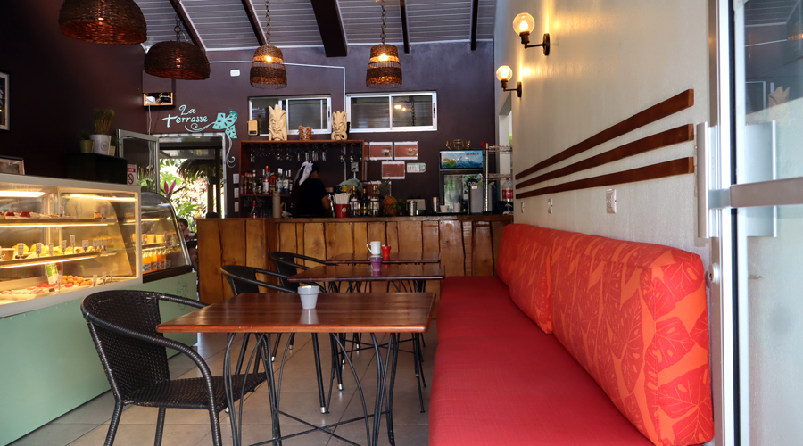 Costa Rica, Province de Puntarenas, Ojochal, Caf Restaurant Boulangerie-Ptisserie Franaise - Extrieur 4