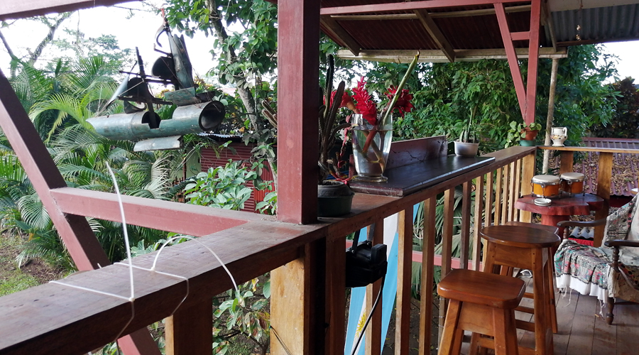 Costa Rica - Carabes - Auberge de jeunesse - Un des balcons