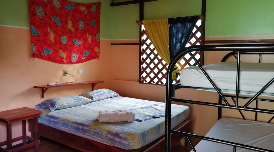 Costa Rica - Caraïbes - Auberge de jeunesse - Une des chambres pour 4 personnes