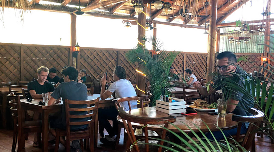 Costa Rica - Guanacaste - Restaurant Murs & Fonds - le jour