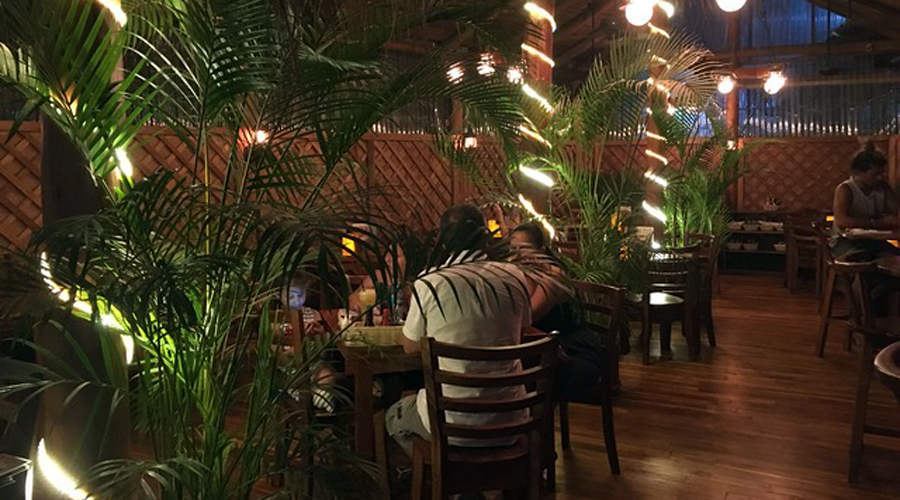 Costa Rica - Guanacaste - Restaurant Murs & Fonds - La nuit