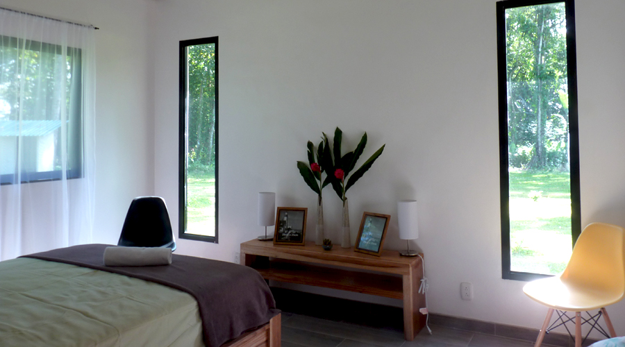 Costa Rica - Cahuita - Maison neuve 4 chambres - La chambre principale - Vue 2